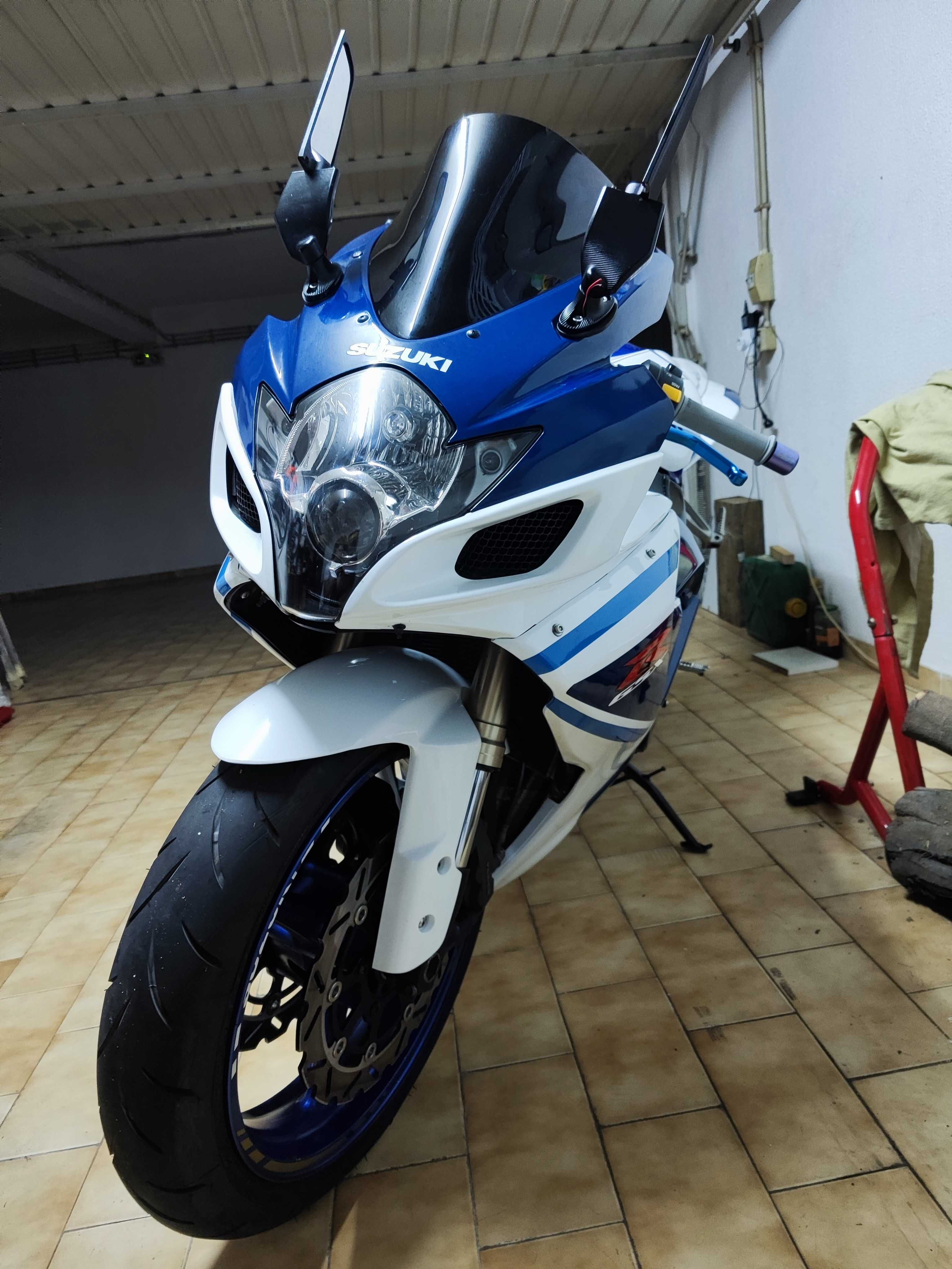 Vendo a minha querida GSXR