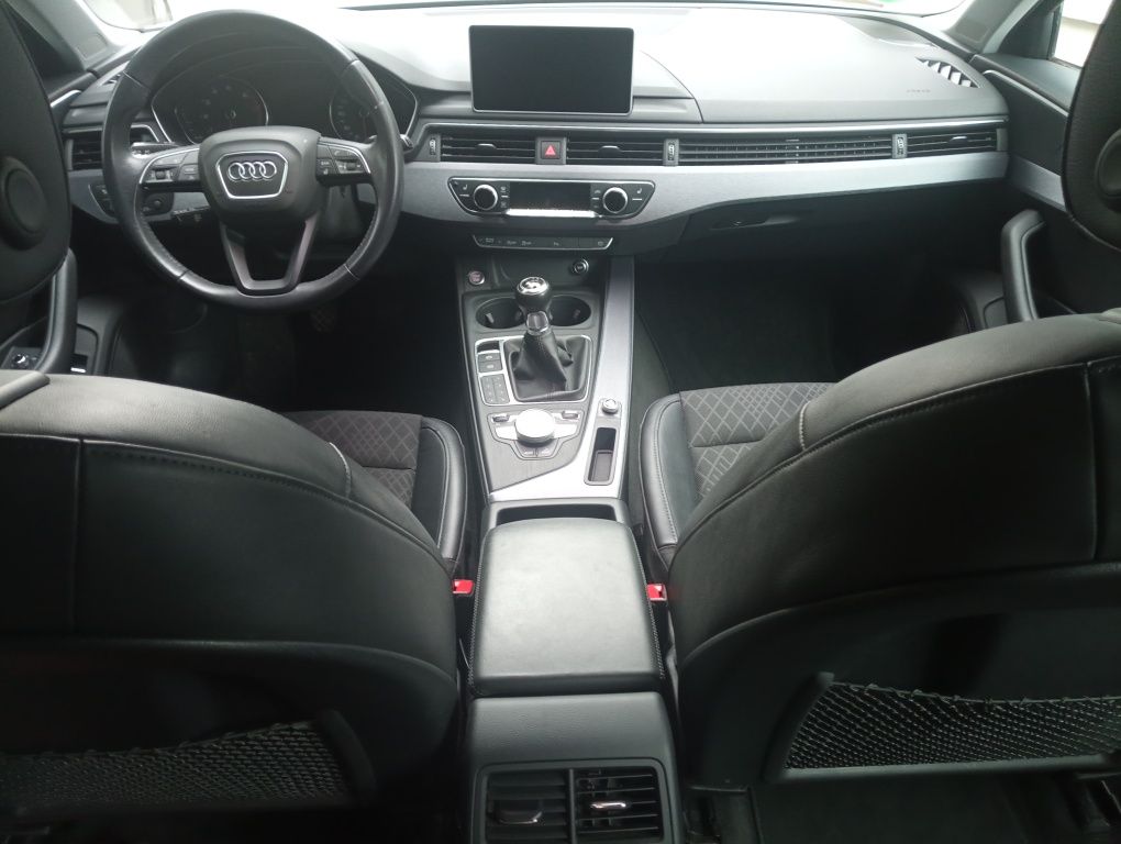Audi A4 B9 2019r. 2.0TFSI  KOMBI 190PS