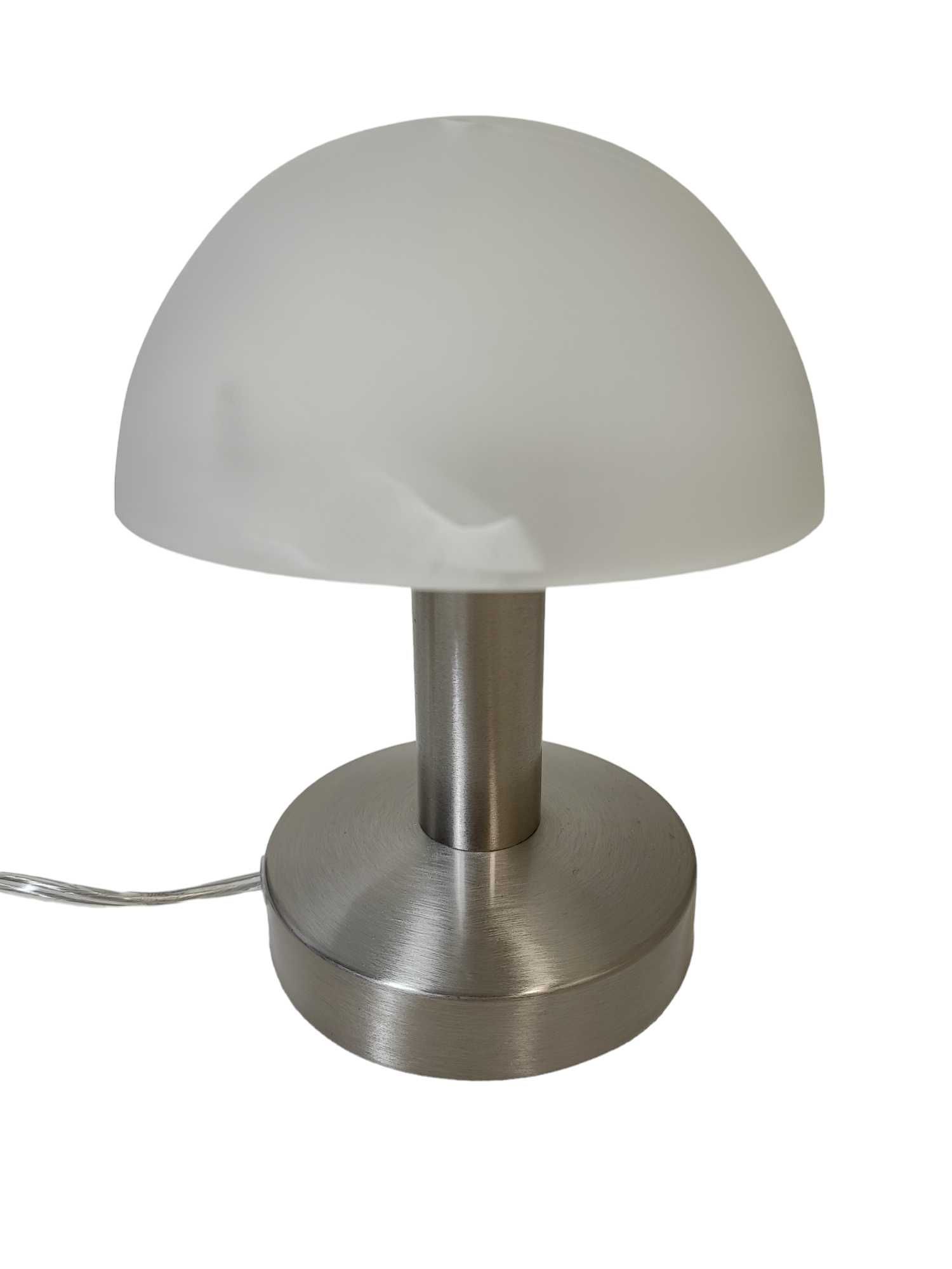 s361. Lampa stołowa Trio Fynn dotykowa 40 W