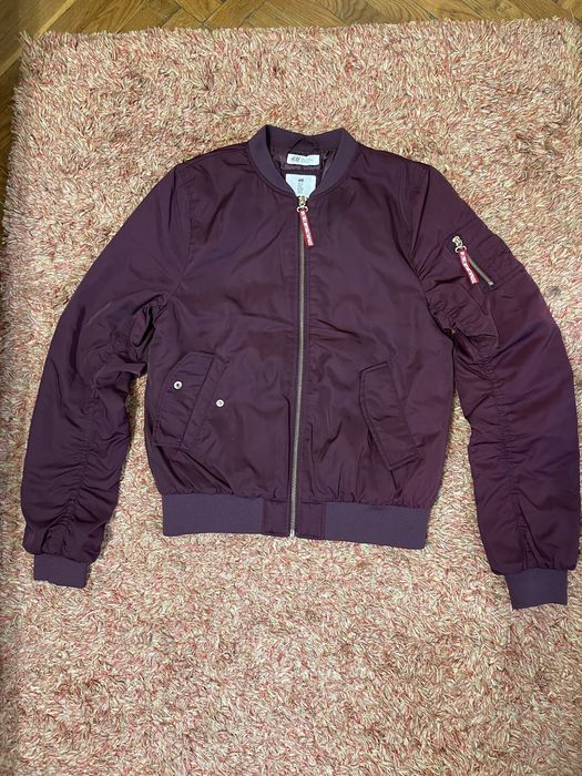 Продам Бомбер h&m бордо