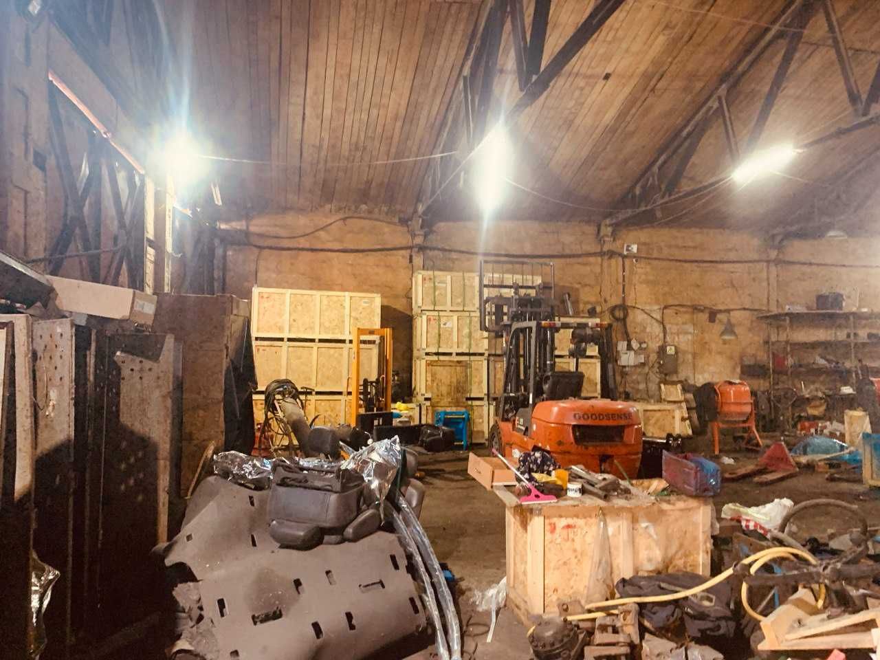 Продам производственно-складскую базу переулок Баглейский