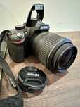 Nikon D3200 + Lente 18-55mm | Excelente Estado