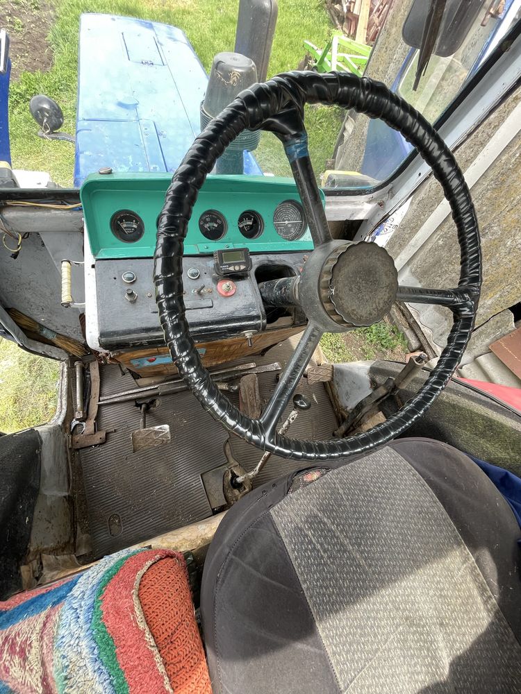 МТЗ-80 продам трактор