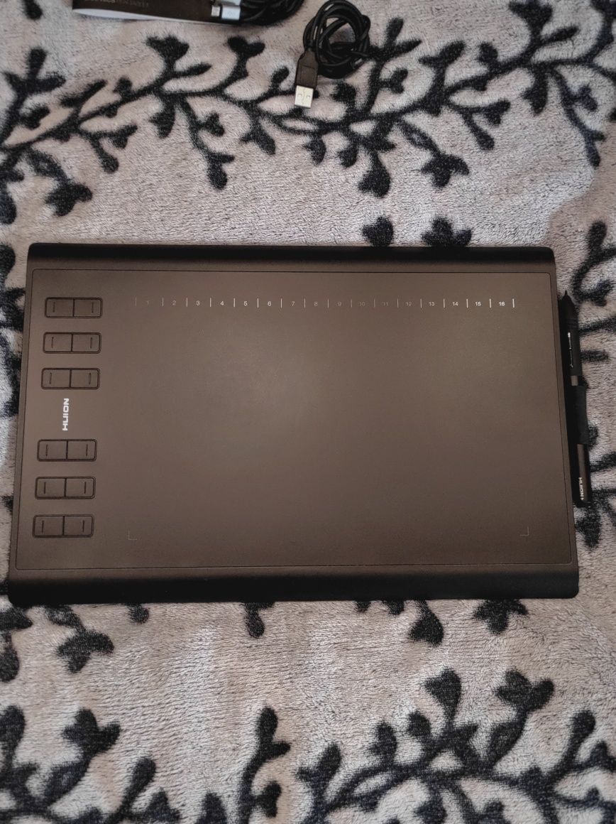 Tablet graficzny Huion NEW 1060 plus