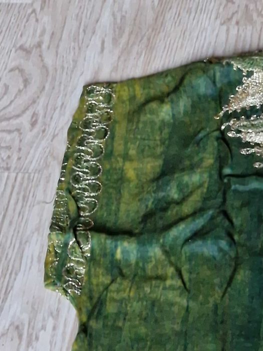 Letnia długa suknia boho, afrykańska tunika zielona złoty haft