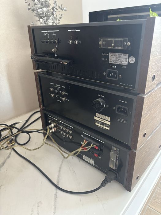 Усилитель , FM приемник , дека касетная sony , аккустика Dual