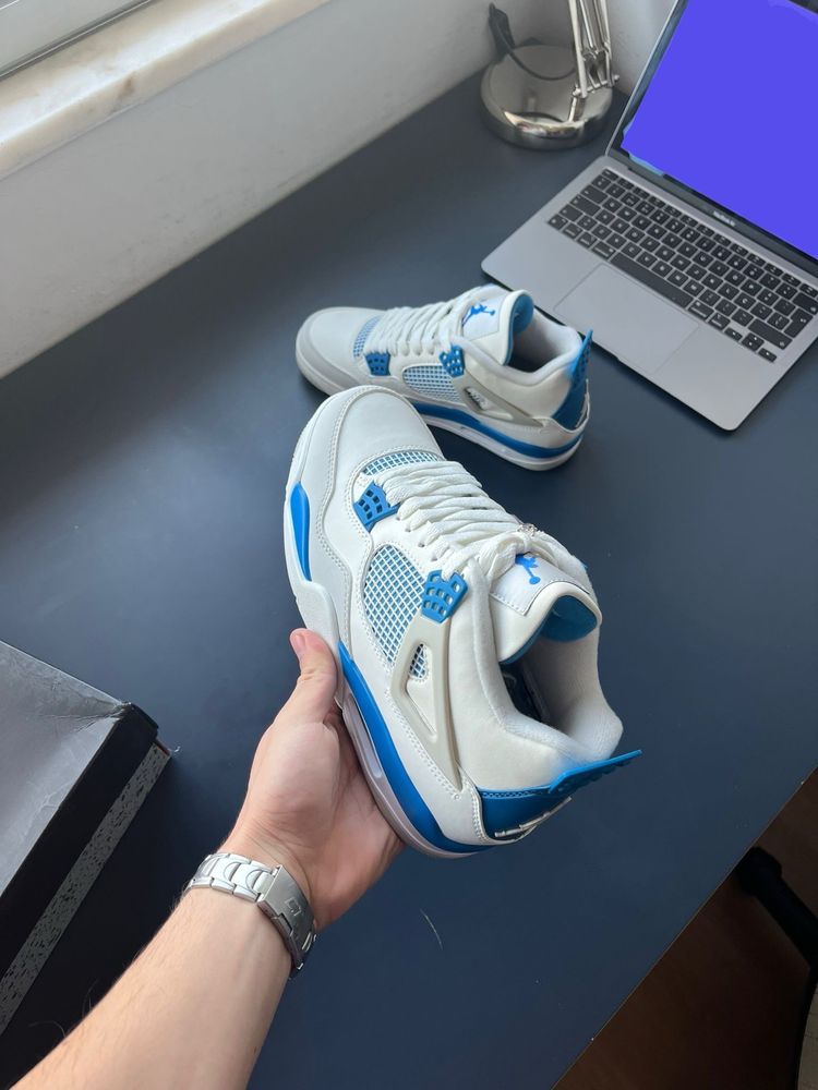 JORDAN 4 Military Blue