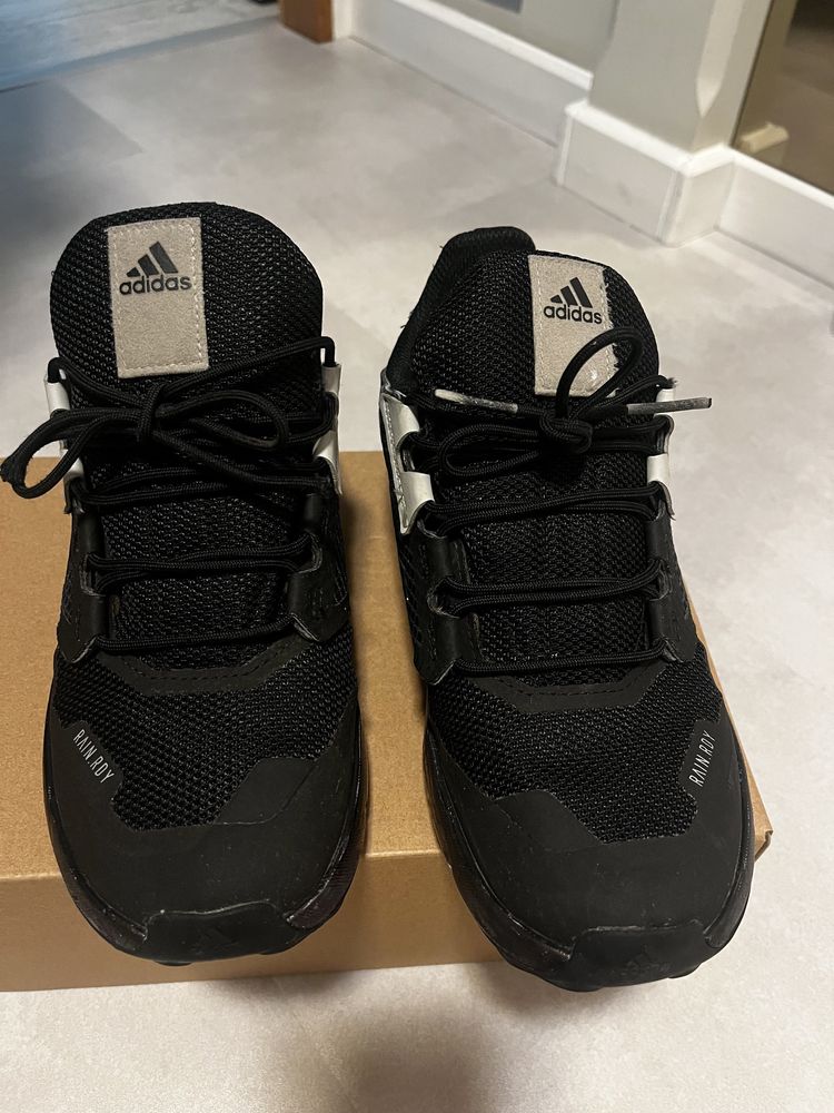 Adidas terrex 38