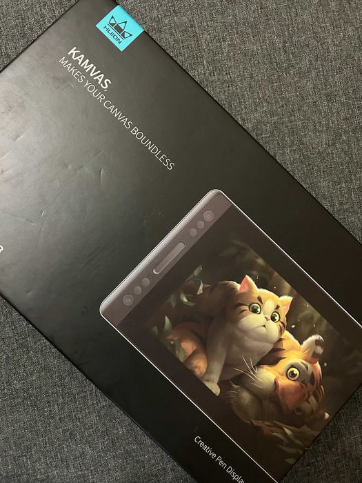 Продам графічний планшет Huion KAMVAS Pro 13 в гарному стані