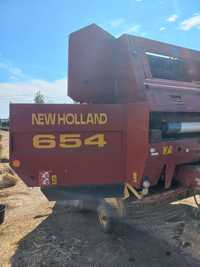 Prasa New Holland 654