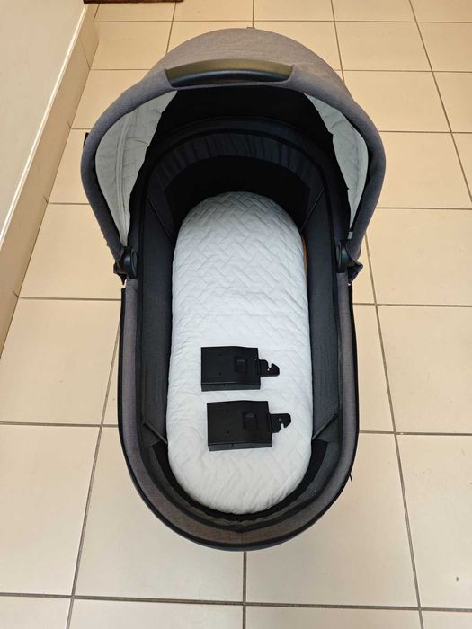 Wózek Muuvo Quick 3.0 2w1 - gondola + spacerówka + dodatki