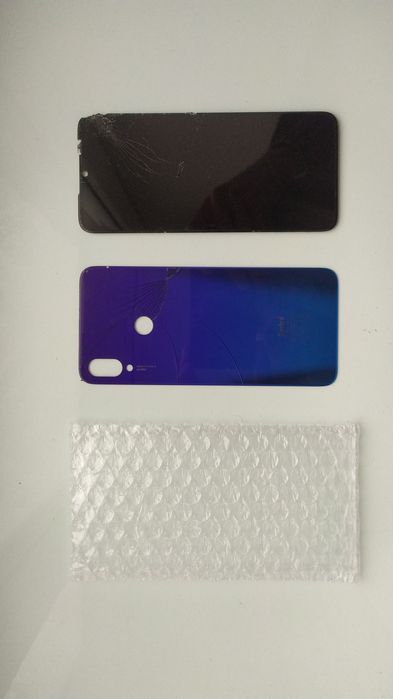 Дисплей та задня скляна кришка смартфона Xiaomi Redmi Note 7