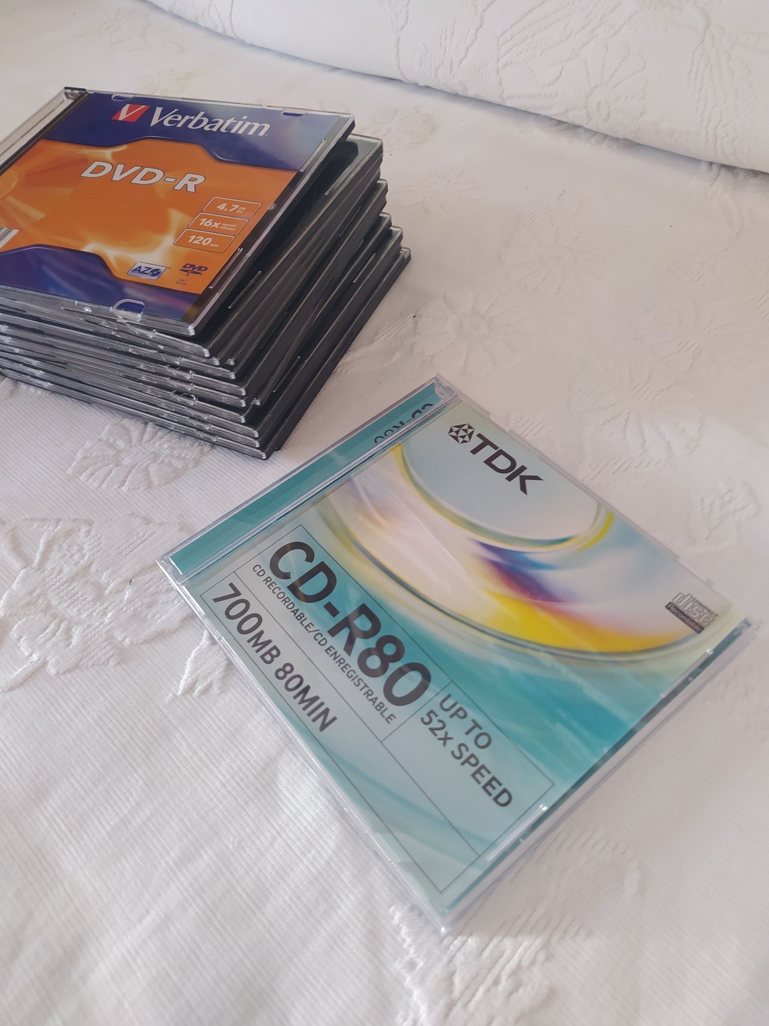 Caixas de CD ou DVD ultra finas ou disco duplo