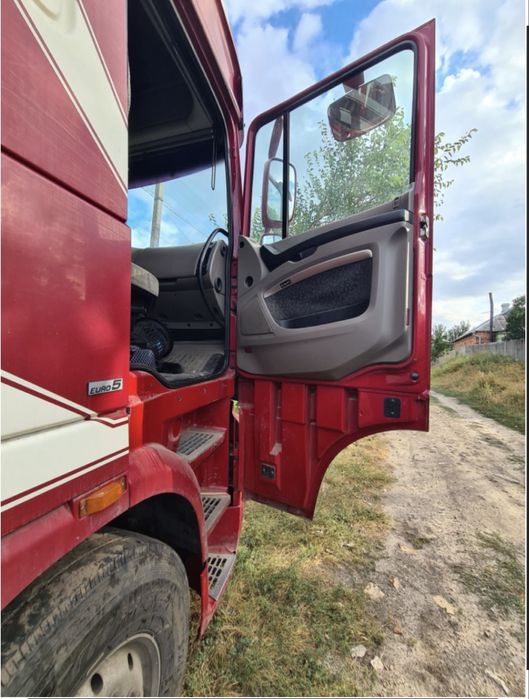 Продам DAF XF 105 2008