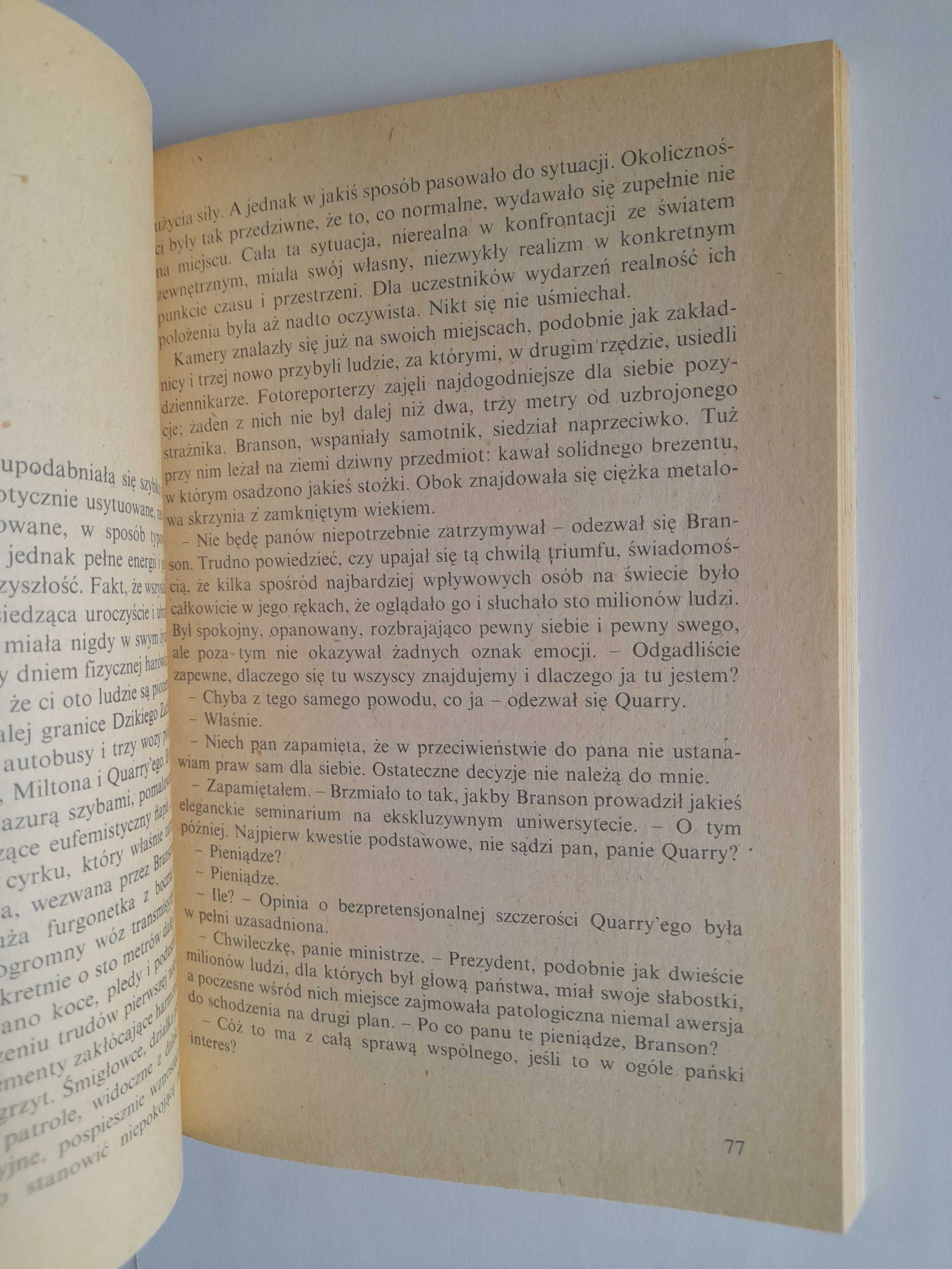 ZŁOTE WROTA Alistair MacLean