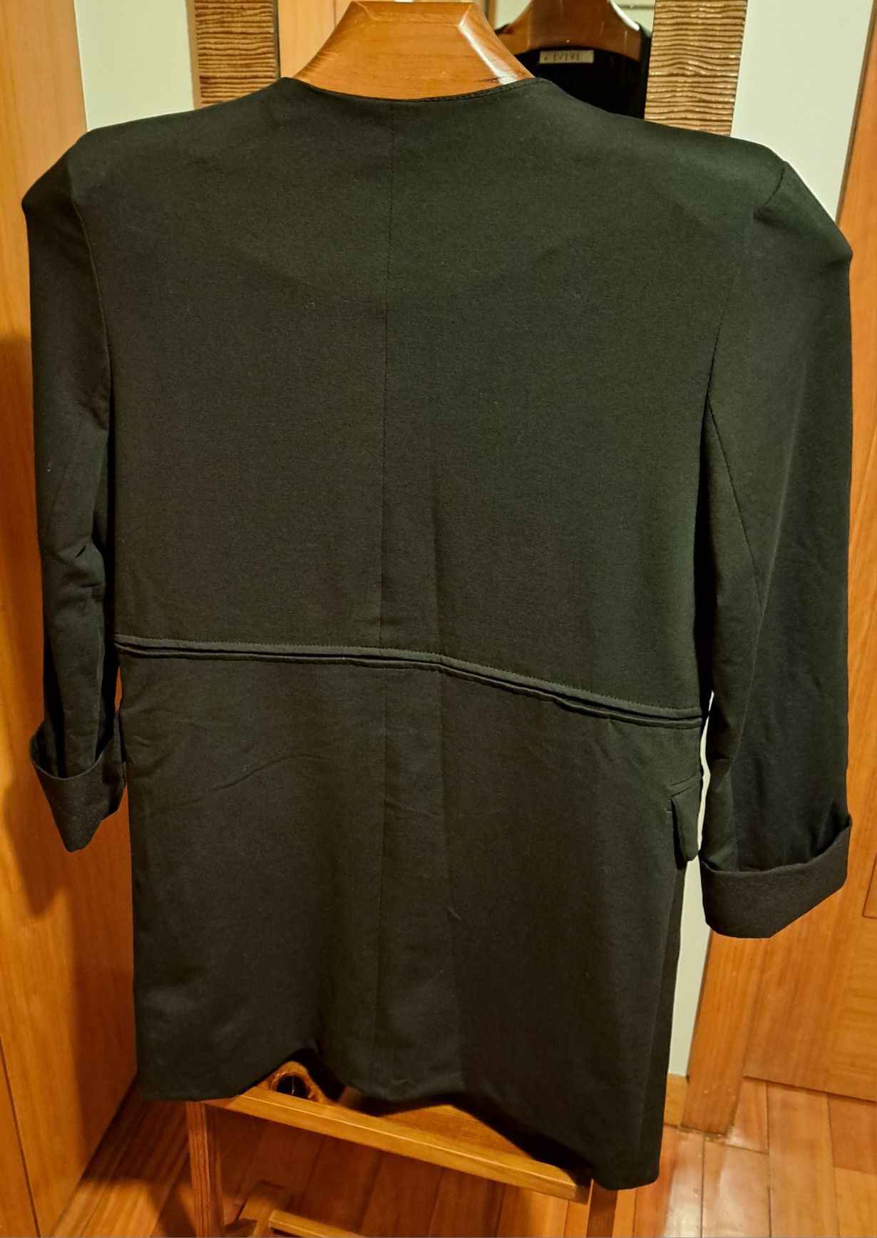 Casaco leve T.M - Ivivi - Manga 3/4 -altura  75cm