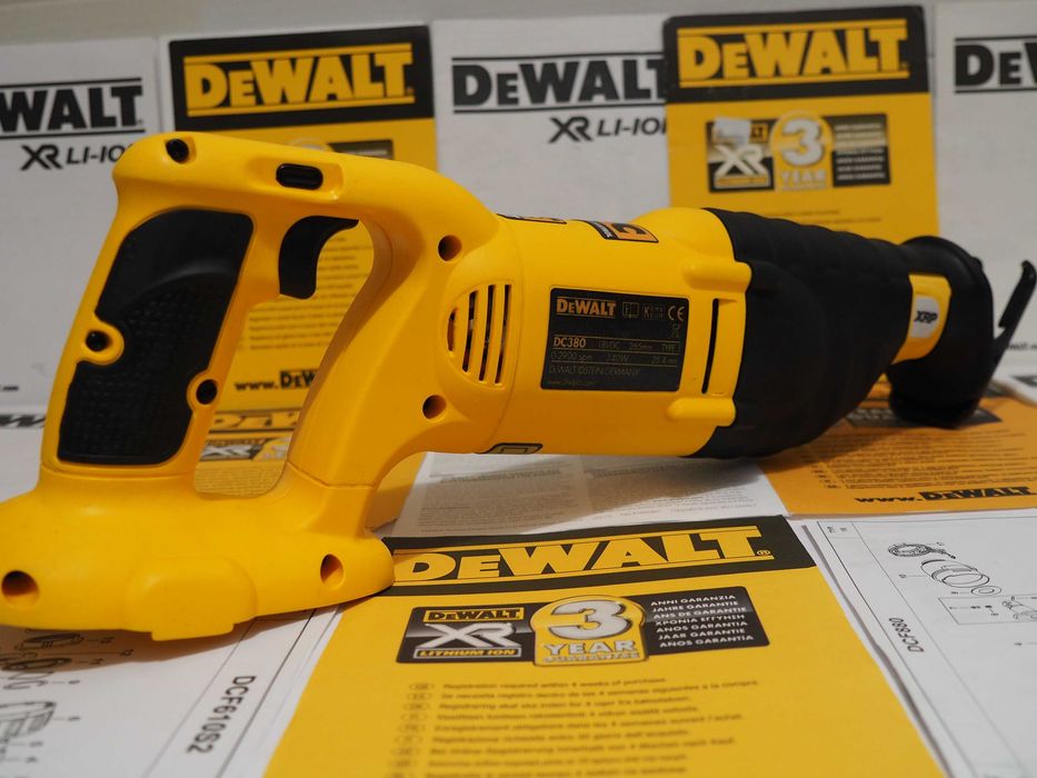 Przecinarka DEWALT DC 380 pila lisi ogon 18v bez bateria germany