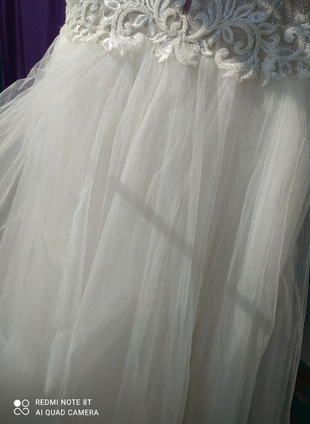 Шикарное свадебное платье белое( Айвори цвет)