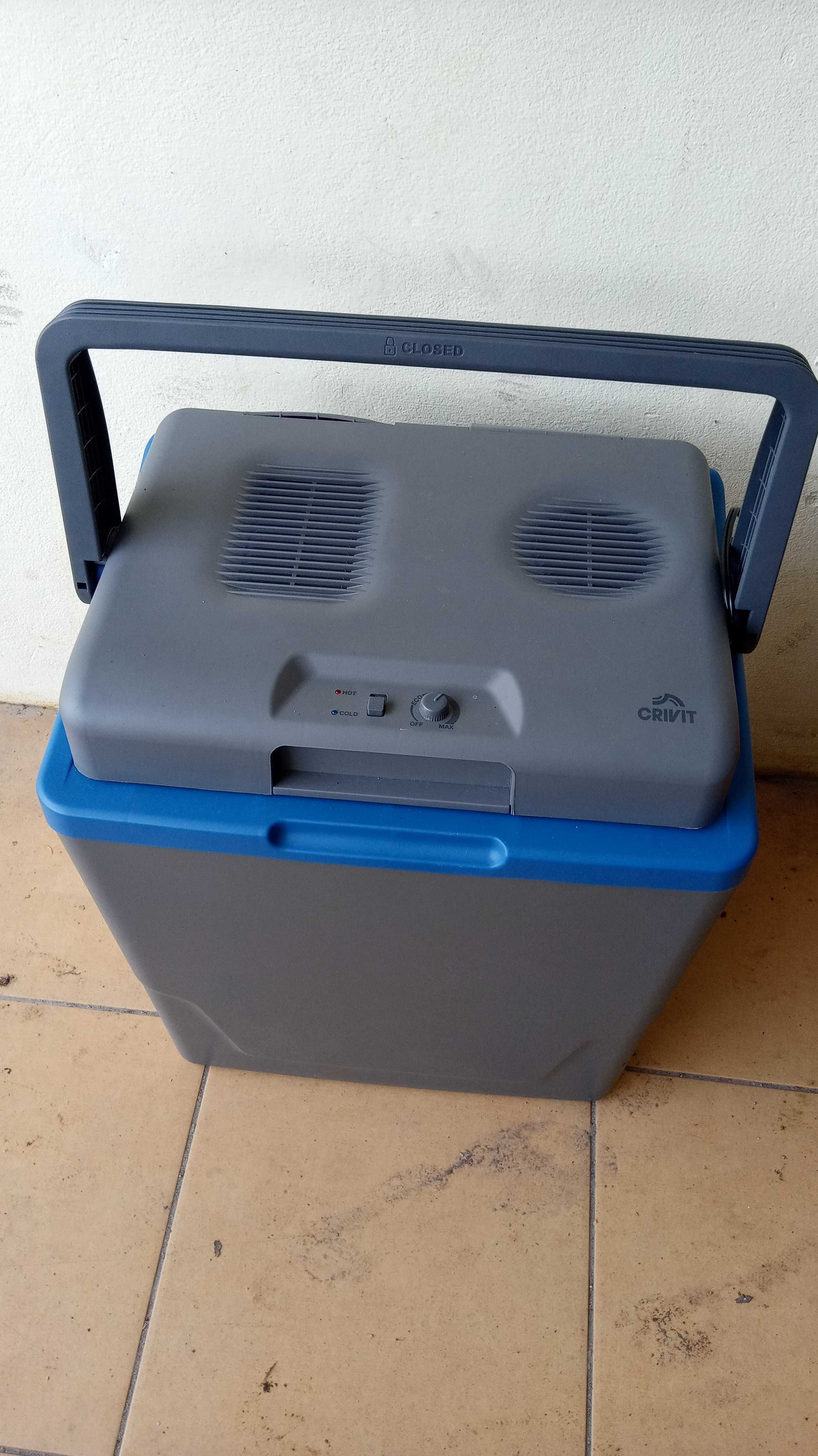 Lodowka 12 v i 220v sprawna nowa