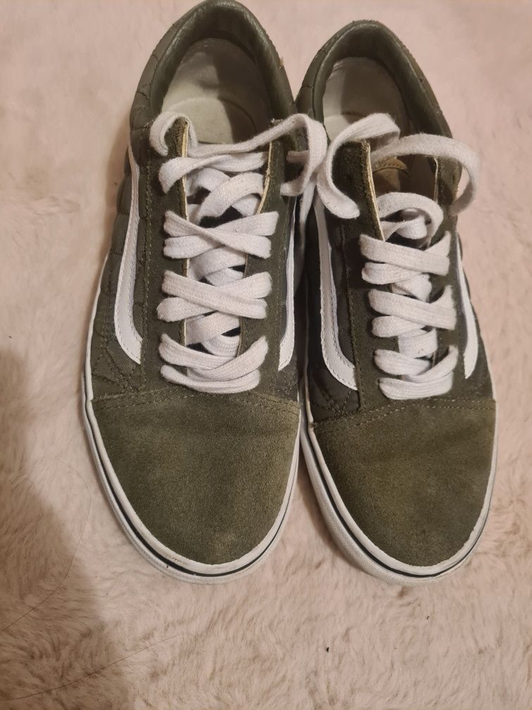 Tens Vans verdes, tamanho 39