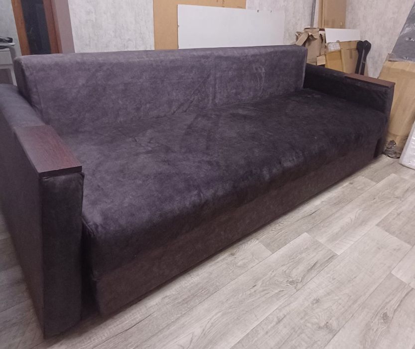 Продам диван  еврокнижку