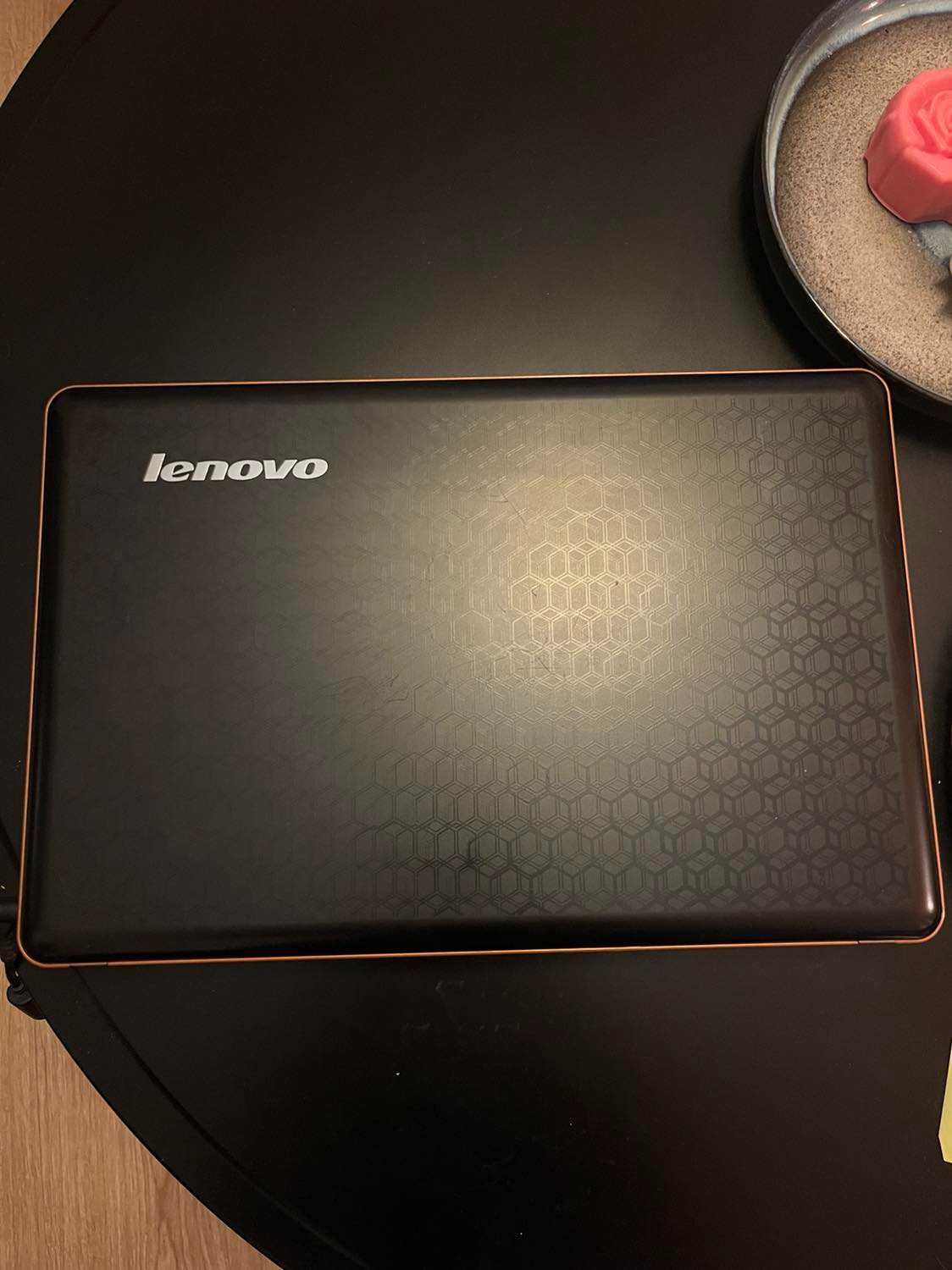 Laptop Lenovo Ideapad Y550