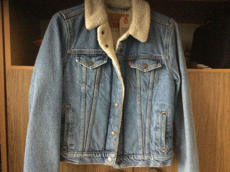 Levi's  trucker Jacket XS/Jeans, bluza z kozuszkiem/Nowa