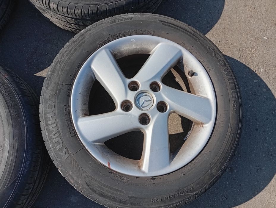 Felgi aluminiowe 16 5x114.3 opony letnie