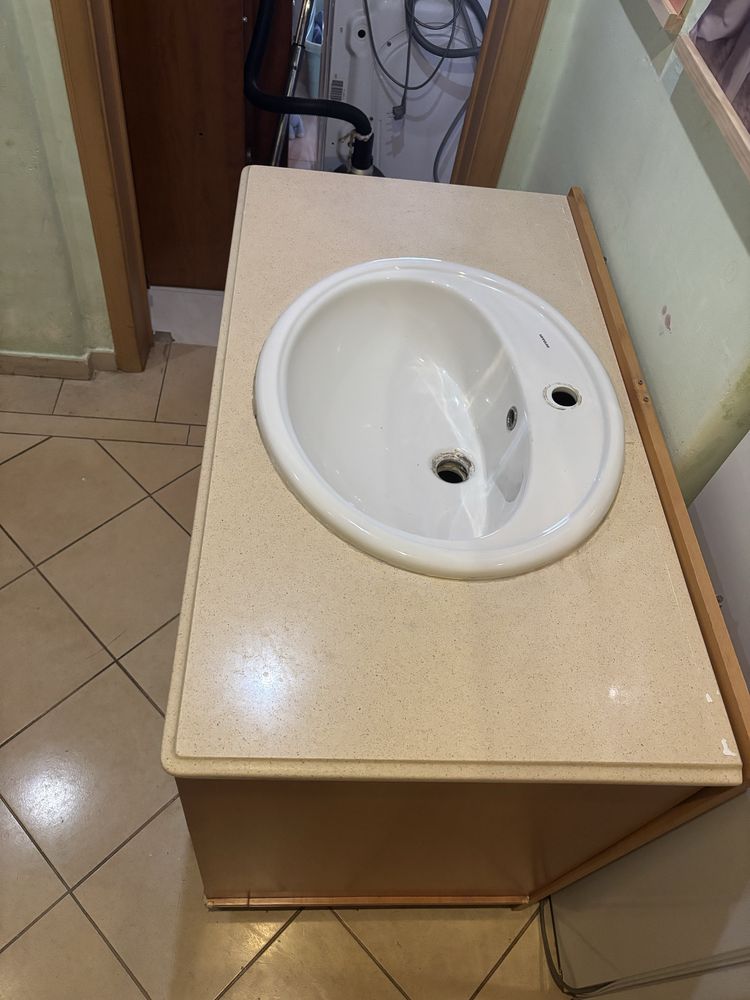 Móvel de casa de banho