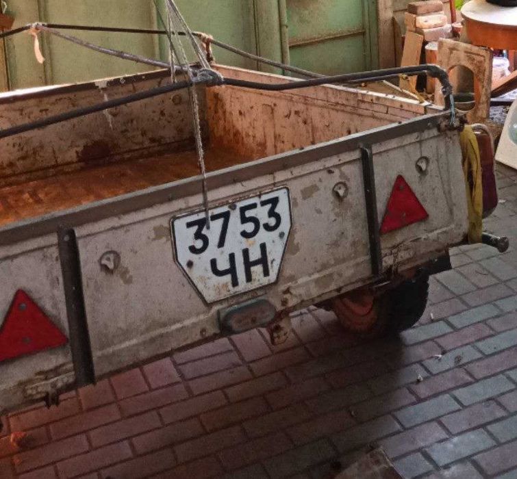 Продам Б/У Причеп