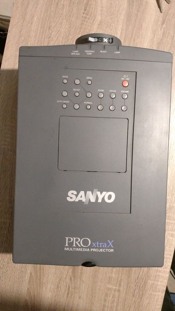 Проектор. Sanyo. 07.