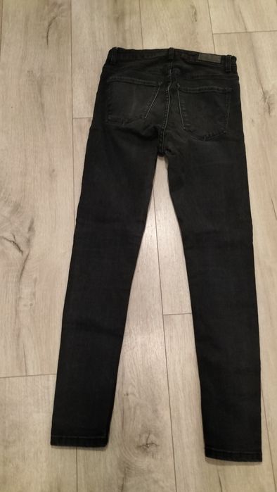 Bershka spodnie m