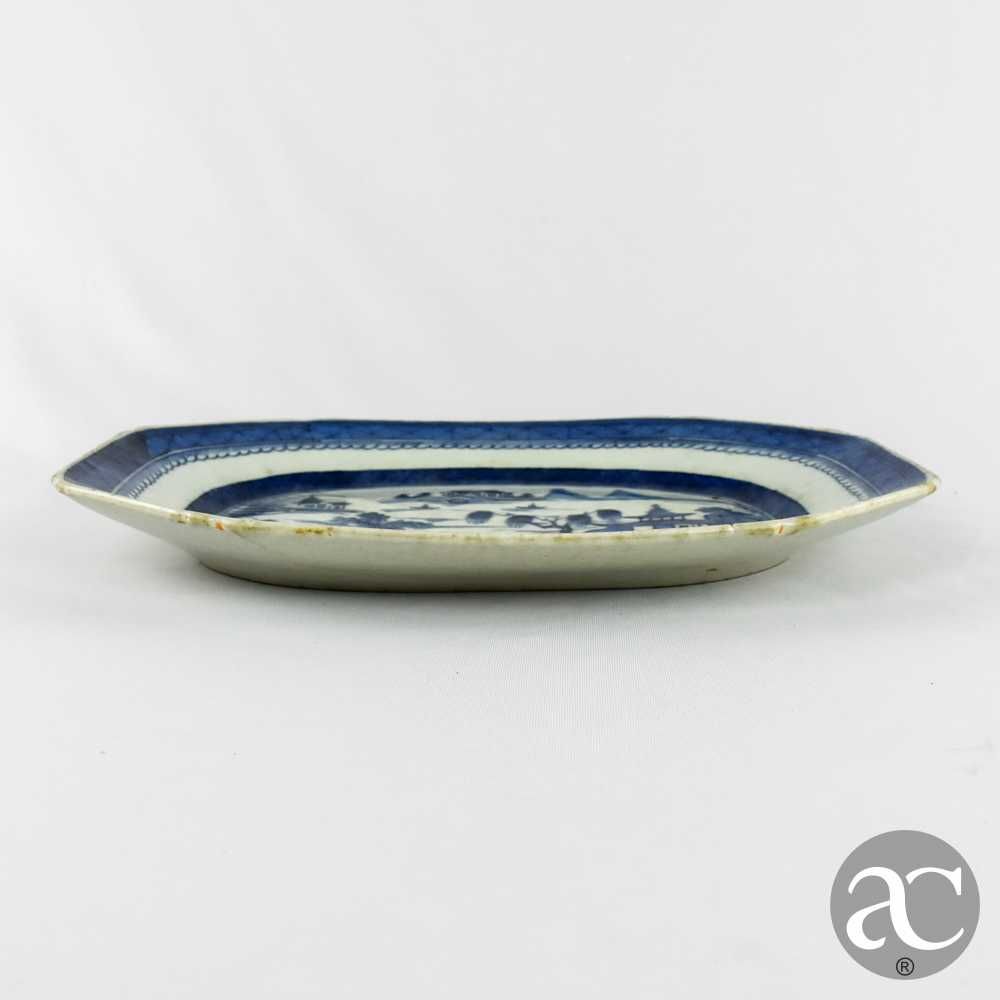 Travessa porcelana da China, Cantão, período Qianlong, séc. XVIII N2