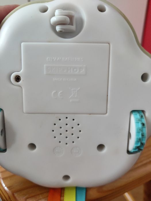 Brinquedo gatinhar, abelha Skip Hop