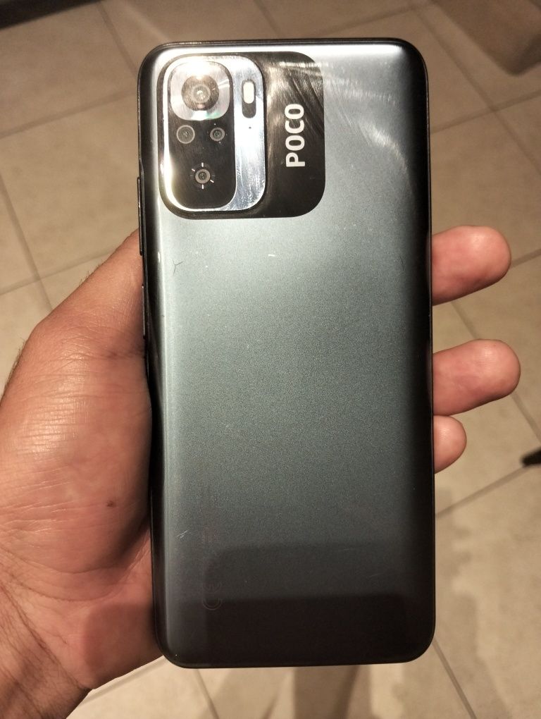 Xiaomi PocofoneM5s