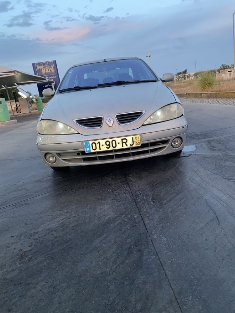 Renault megane 1.4 16v gasolina muito economico