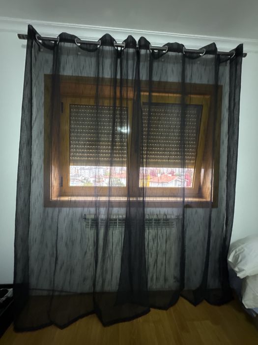 Cortinados semi-transparentes