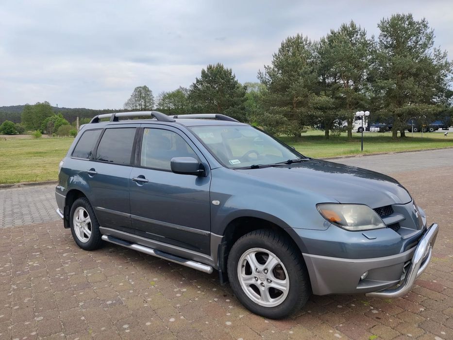 Mitsubishi Outlander Mitsubishi Outlander