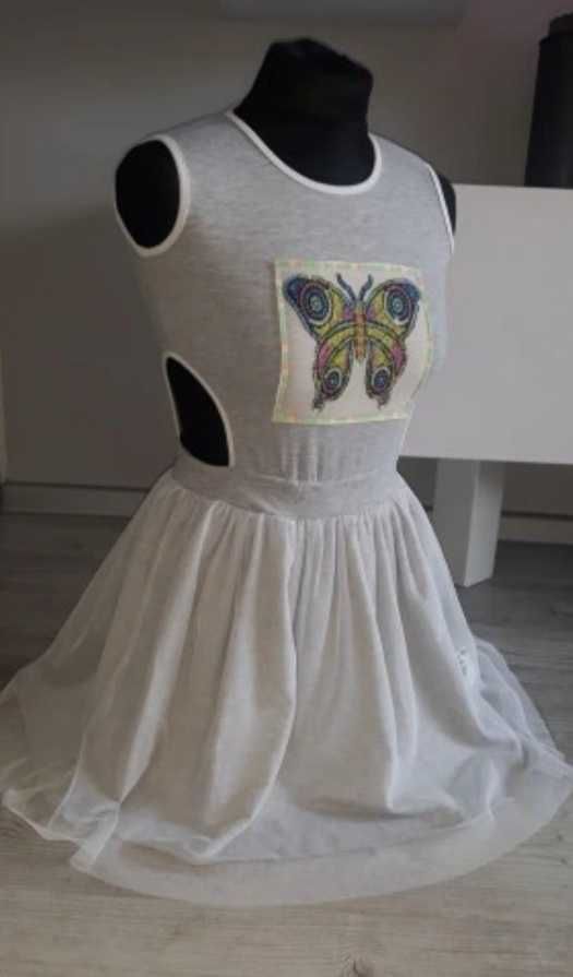Nowa sukienka motyl odkryte boczki tiul VOGA rozm. 134