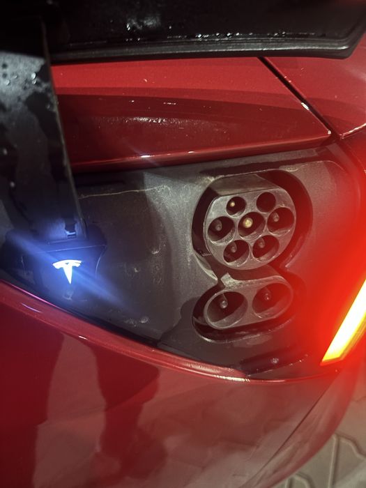 Tesla model 3 ЕВРОПА