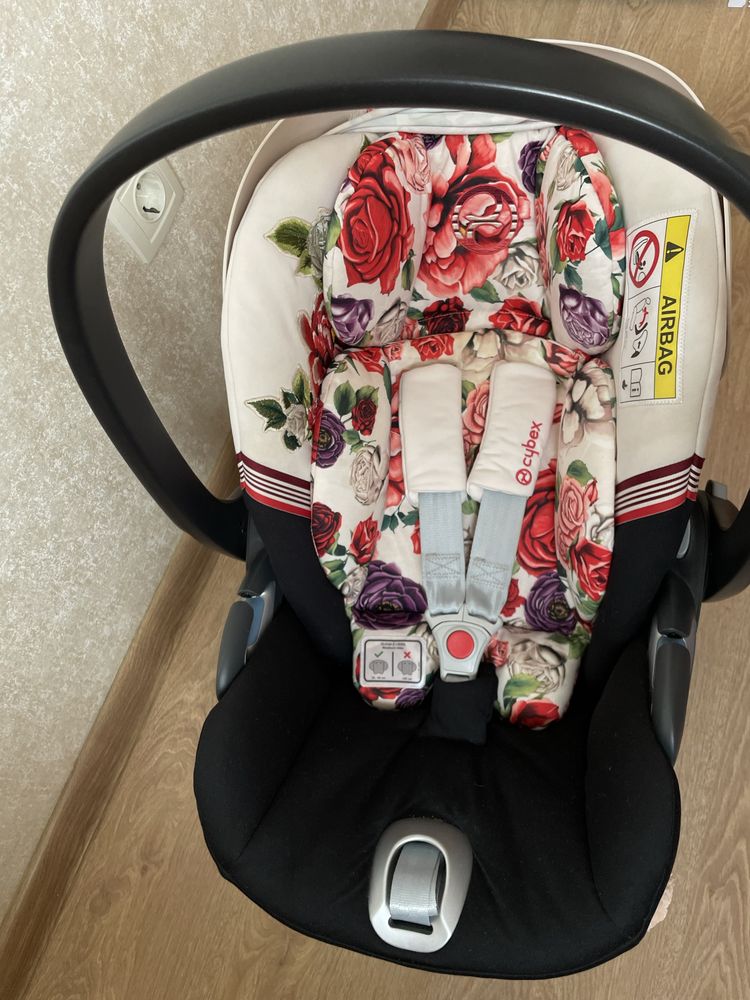 Автокресло Cybex Cloud Z Spring Blossom