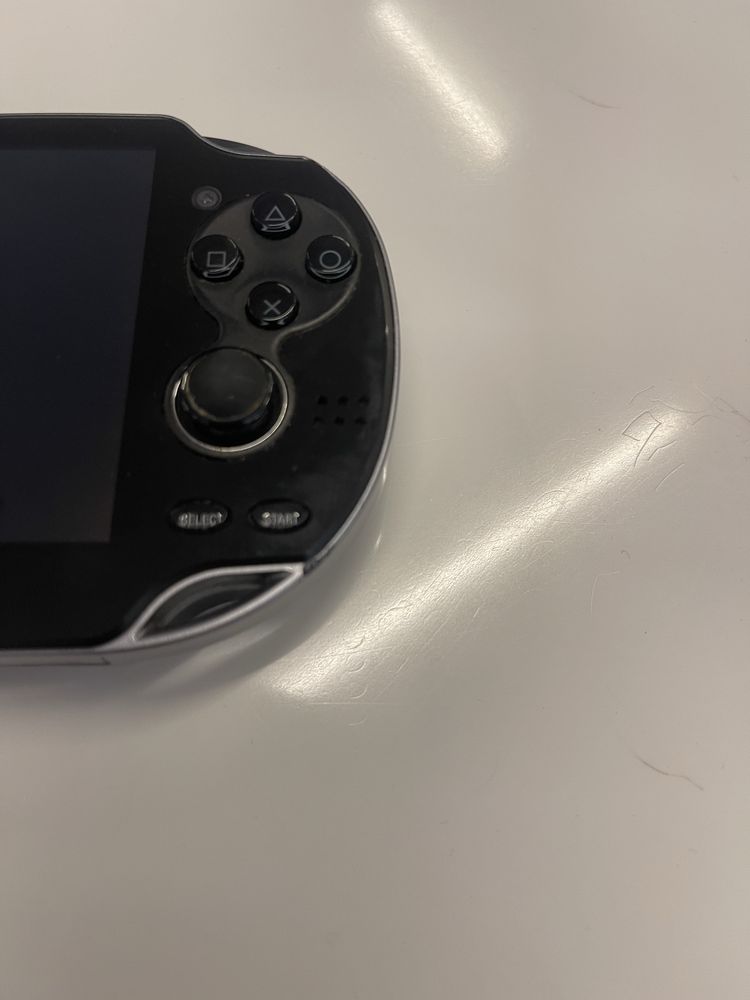 psvita como nova, pouco uso, com 2 jogos