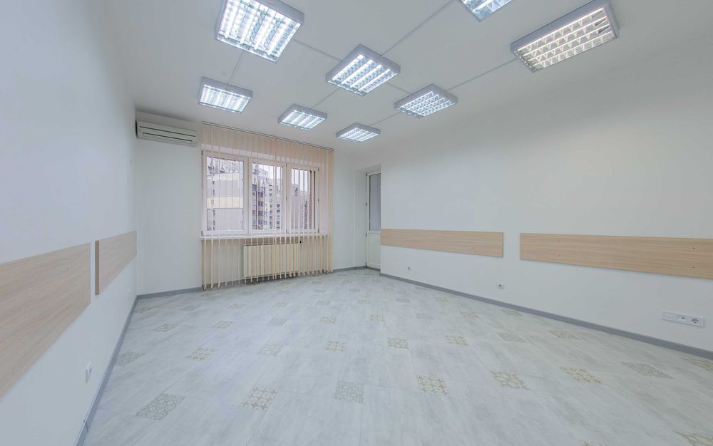 Офіс 145м2 м.Мінська від власника. Левка Лук'яненка 21.