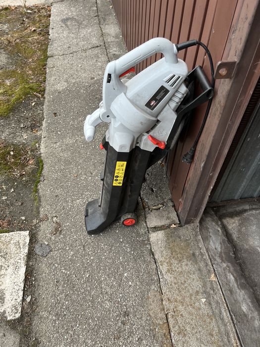 Sprzedam dmuchawe do lisci