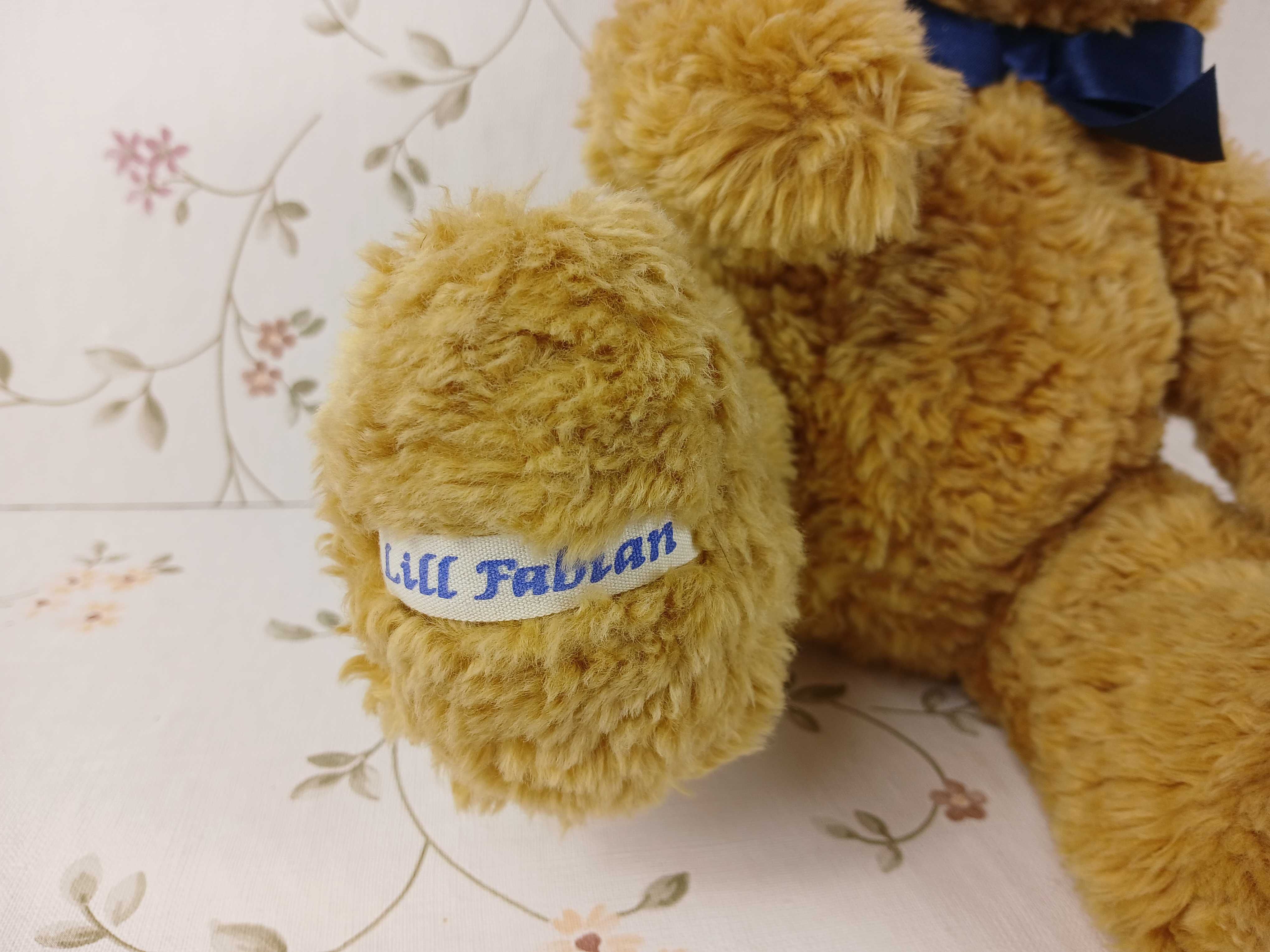 Miś pluszowy kolekcjonerski Lill Fabian Teddykompaniet Båstad 1999 SE