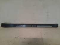 BMW 520i E39 95-00 SEDAN LISTWA PROGOWA DRZWI PRZÓD PRAWA 8178118