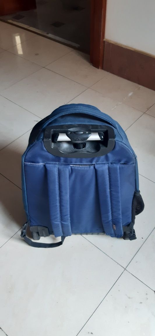 plecak jansport driver na kółkach