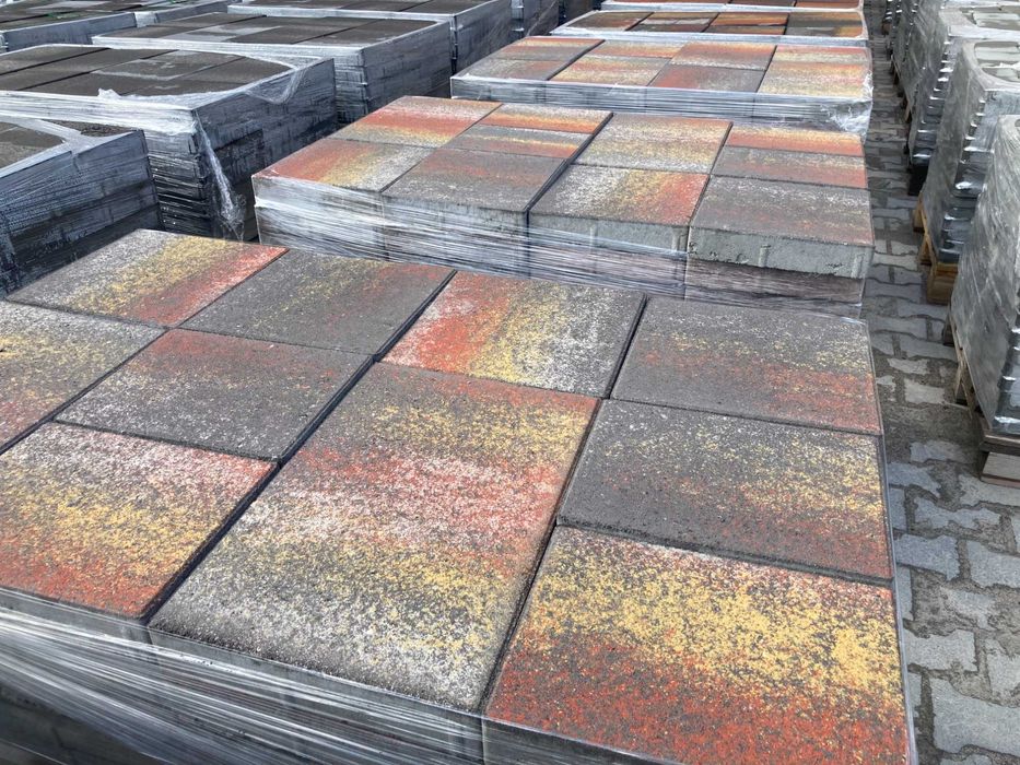 шлакоблок 29.50 гр тротуарная плитка 290 гр манипулятор 900 грн Цемент