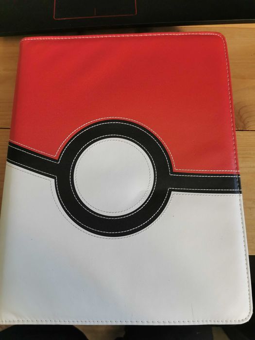 Karty pokemon album cały około 360 kart