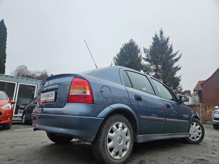 Opel Astra 1.4 benzyna // 5x drzwi // jezdzi // tanio